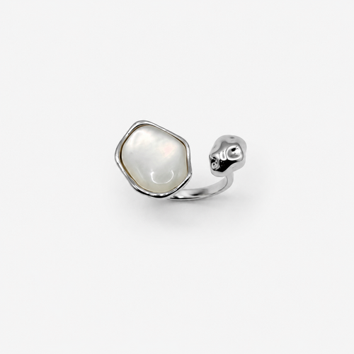 Adjustable Pearl Edge Ring